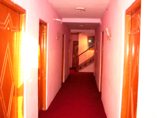 Aziz Hotel Srīnagar Esterno foto
